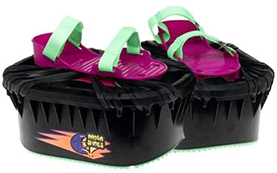 I try 90s toys MOON SHOES 